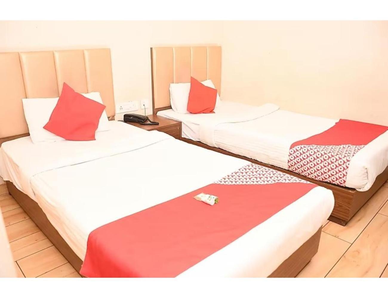Sona Lodge, Siliguri Exterior photo